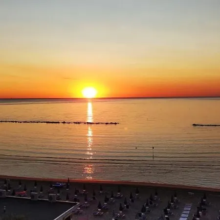 Attico Fronte Mare Мартинсикуро