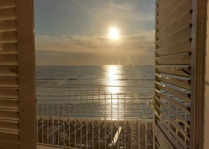 Attico Fronte Mare شقة مارتينسيكورو