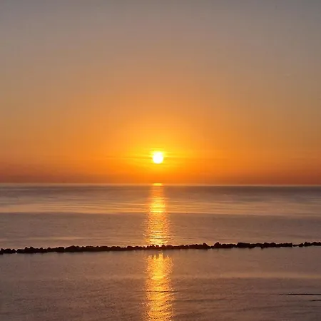 Attico Fronte Mare Lägenhet Martinsicuro