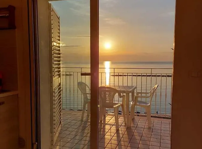 Apartamento Attico Fronte Mare Martinsicuro